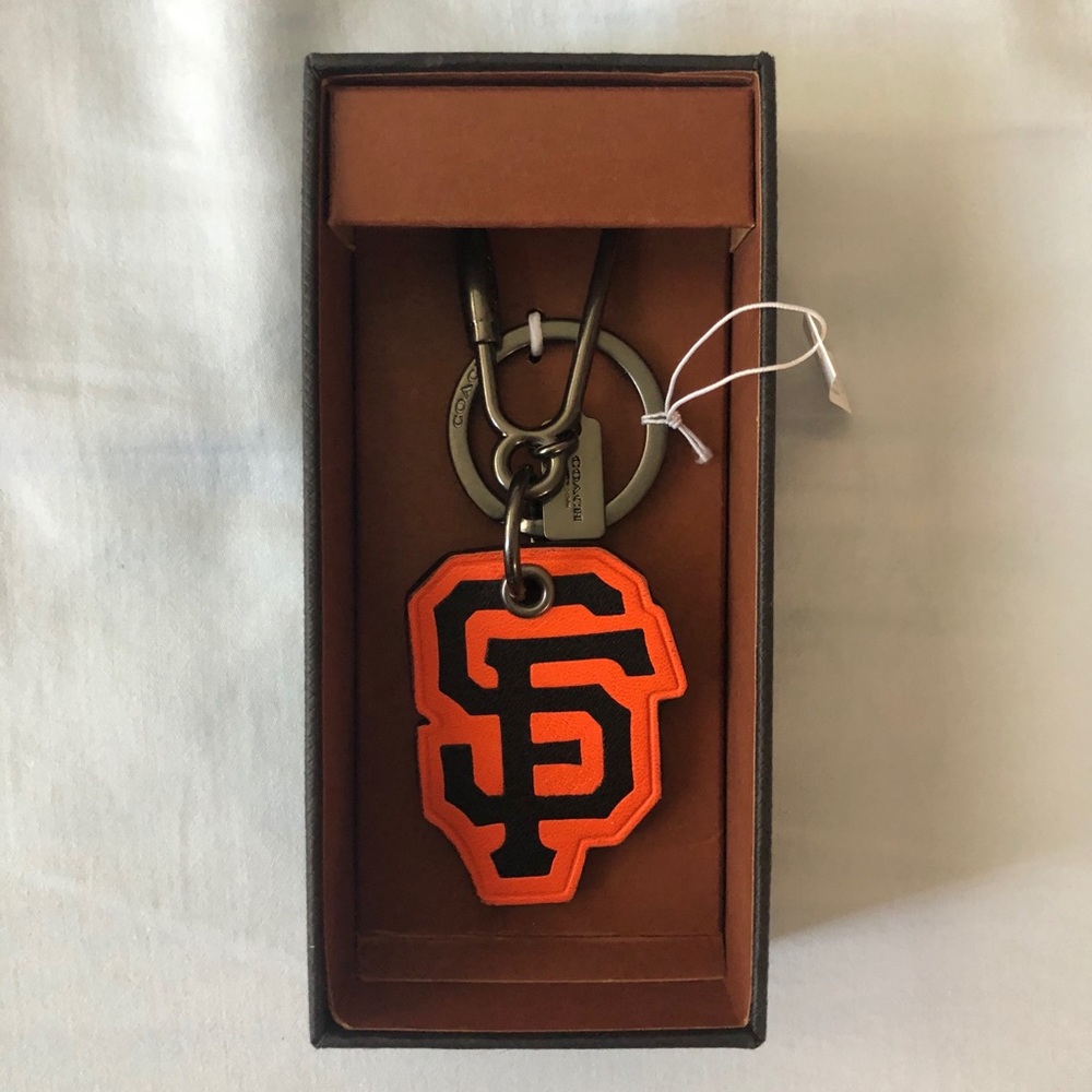 NWT SF GIANTS COACH KEYCHAIN